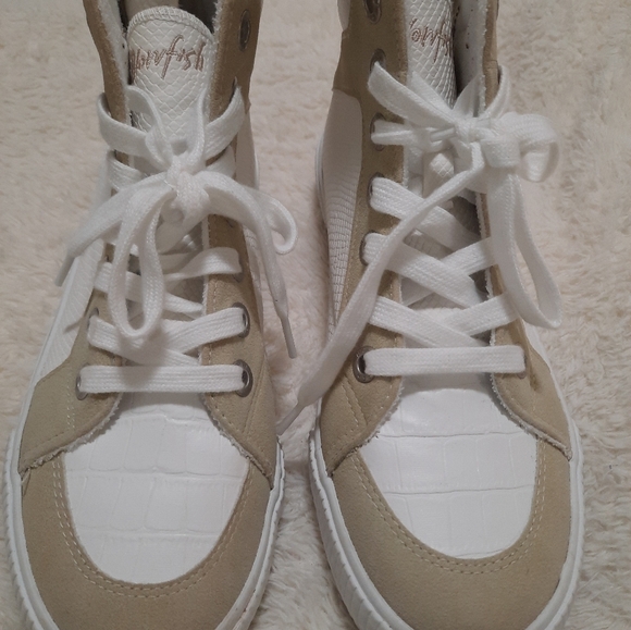 Blowfish Malibu Rezzie High Top Sneakers - Picture 1 of 6